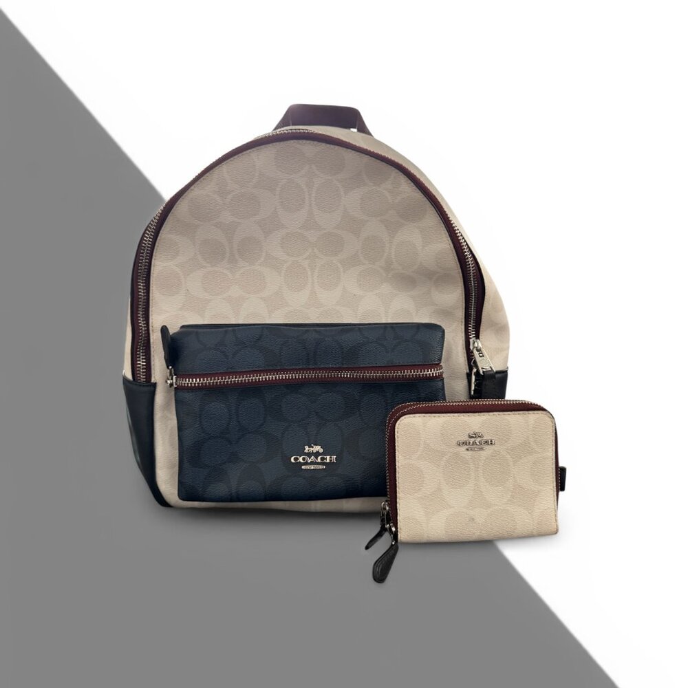 Coach blue and white backpack and wallet set - Picture 3 of 3
